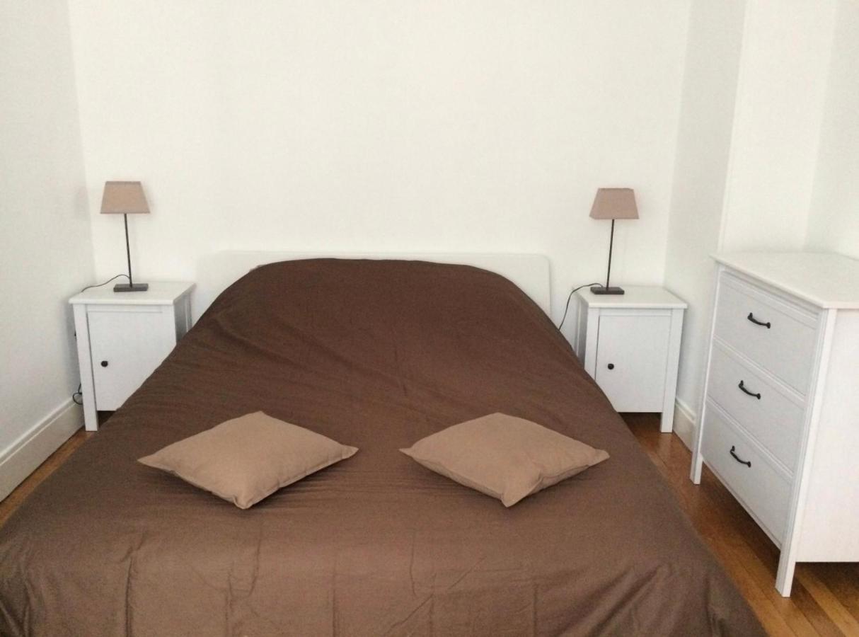 Le Jardin Des Remparts Apartment Невер Екстериор снимка
